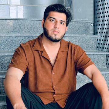 warsoloyt / Hassan Chaudhry PUBG PLAYER SOLO GAMING STORE